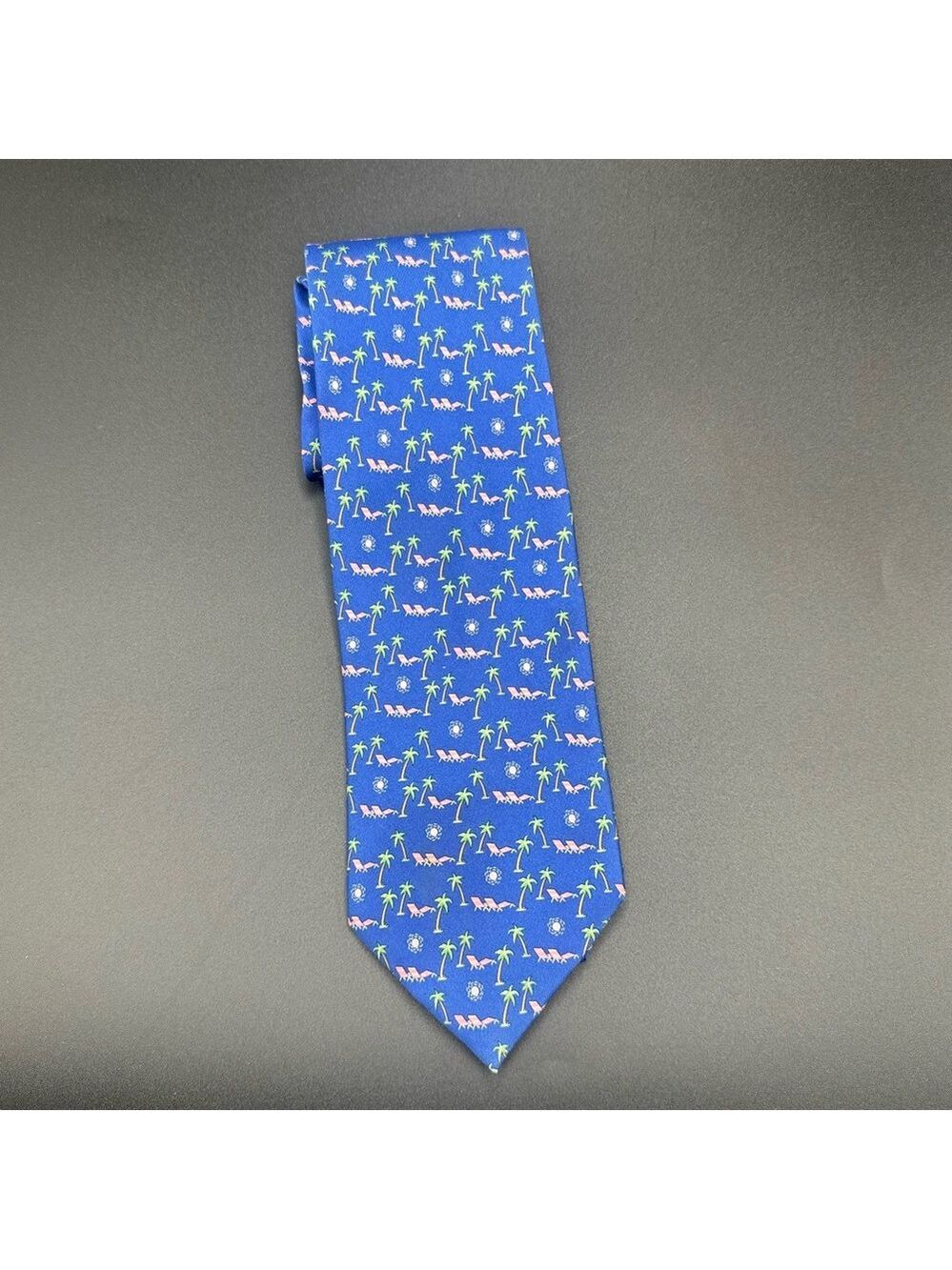 Ferragamo Silk Tie Blue Pink & Green with Palm Trees Lounge Chairs & the Sun - Picture 14 of 16